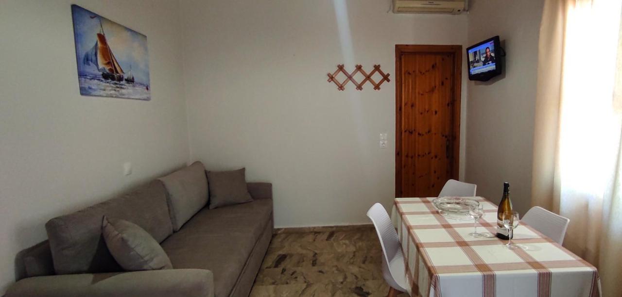 Artaki Beach Comfy Apartment Koróni Eksteriør bilde