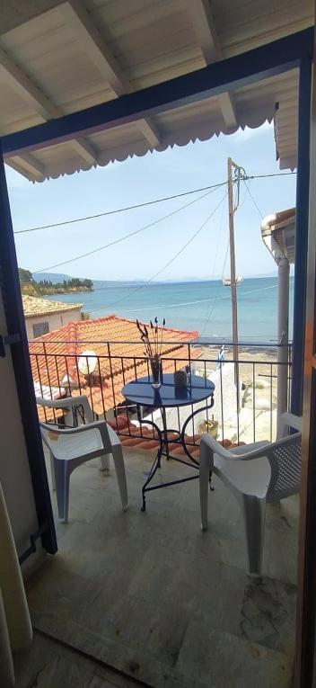 Artaki Beach Comfy Apartment Koróni Eksteriør bilde